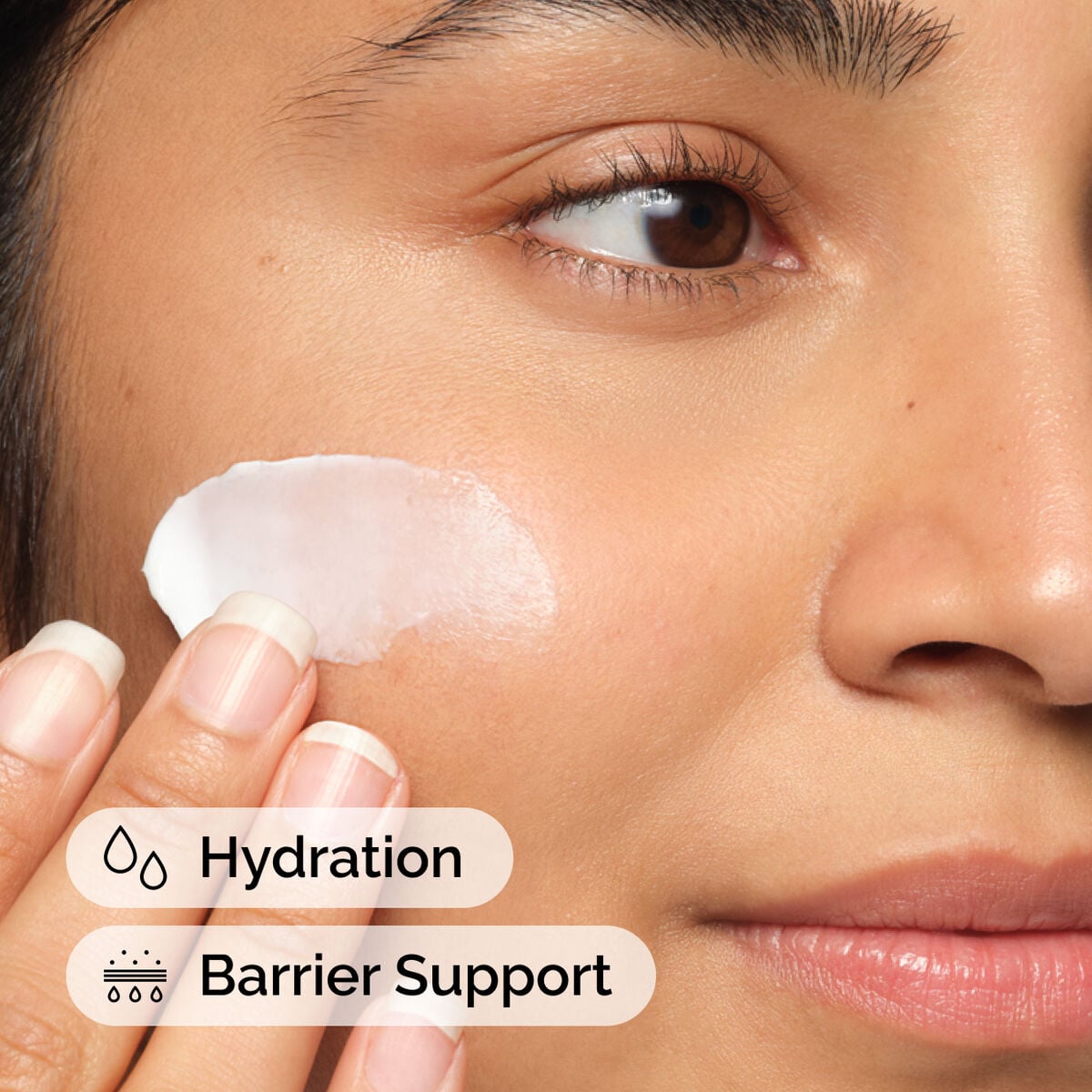 natural-moisturizing-factors-ha-w8 ord-natural-moisturizing-factors-ha-model-application-with-benefits.jpg